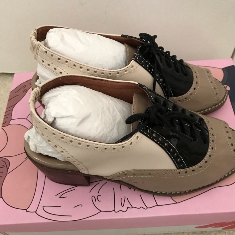HP ✨ Jeffrey Campbell Black and Nude Berni II Pump - Picture 3 of 8